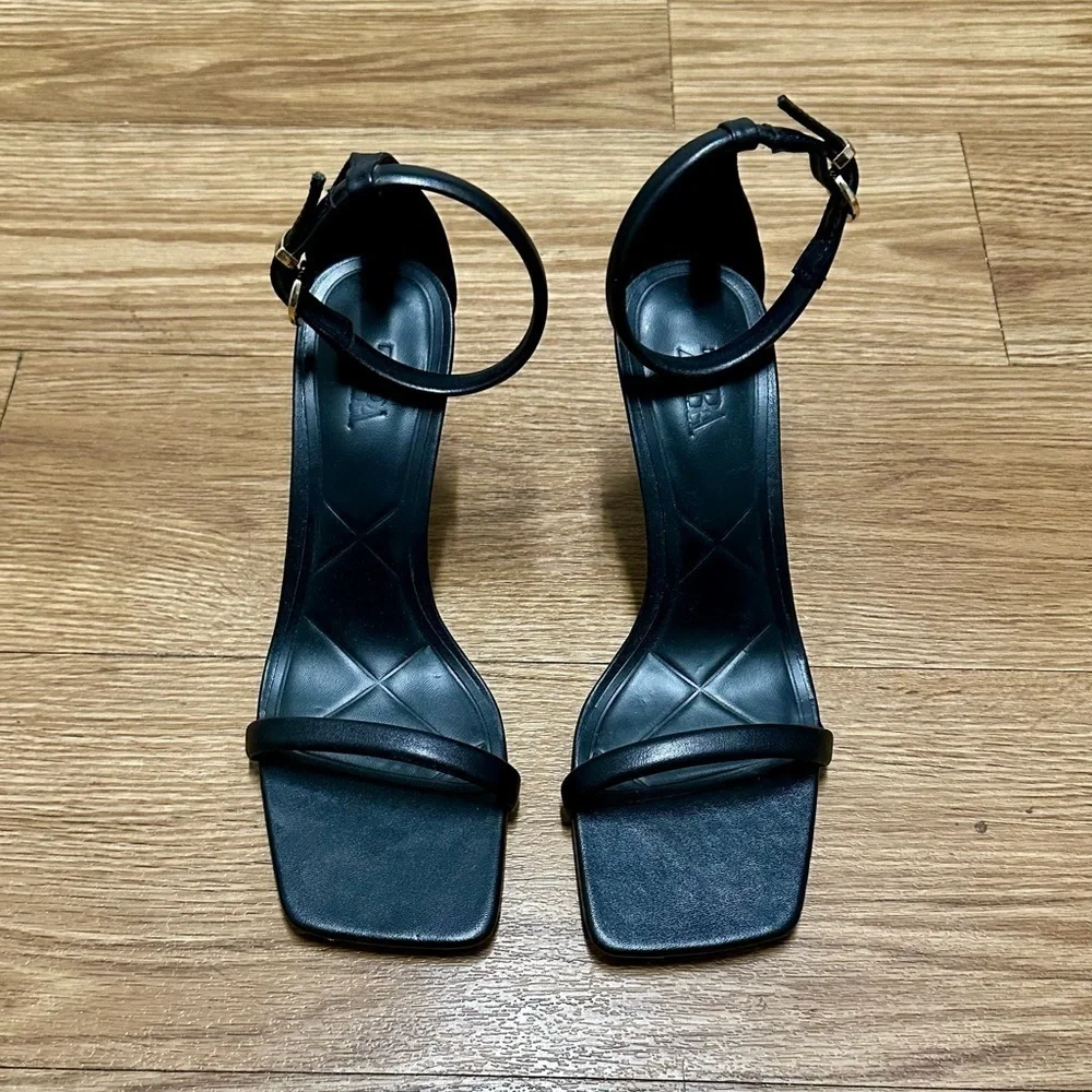 ZARA Black Sandals - Picture 3 of 13